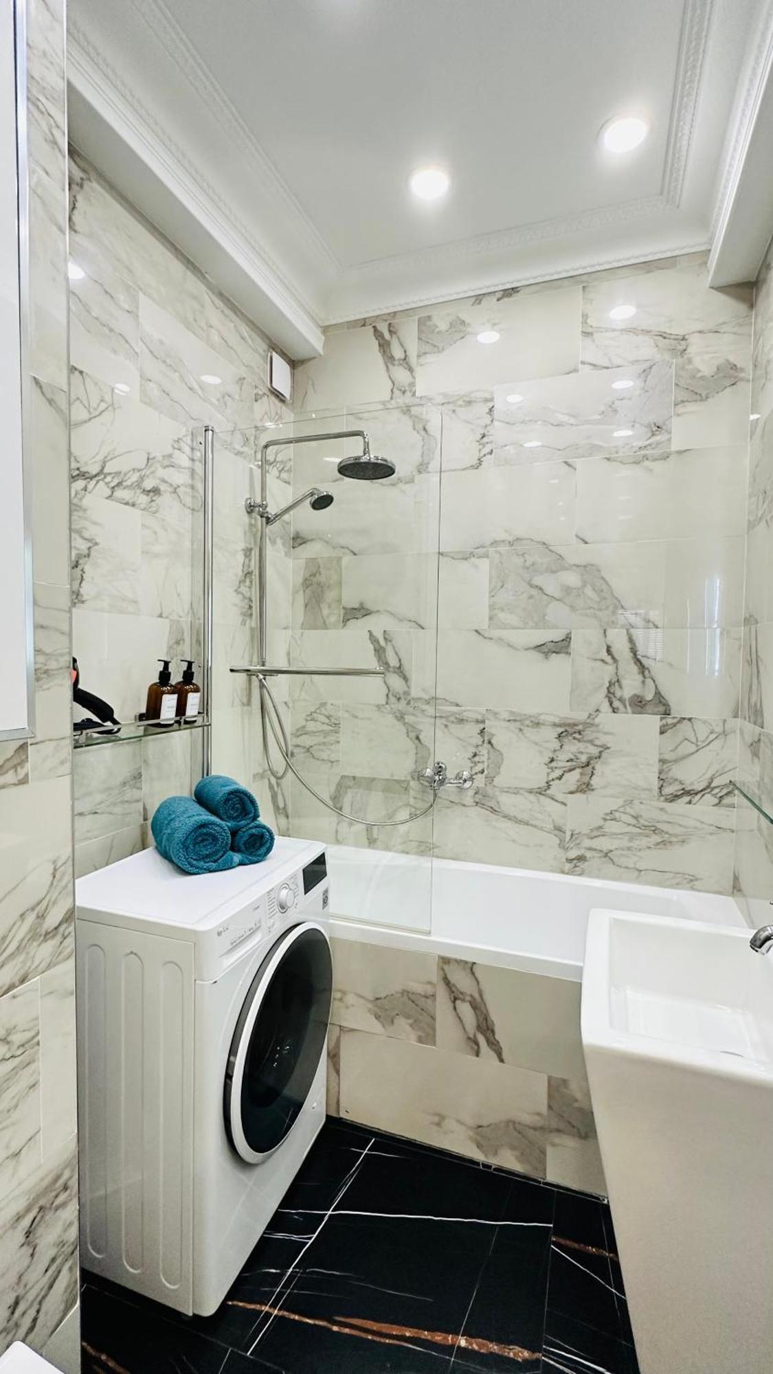 Logvinenko Apartment Biskek Kültér fotó